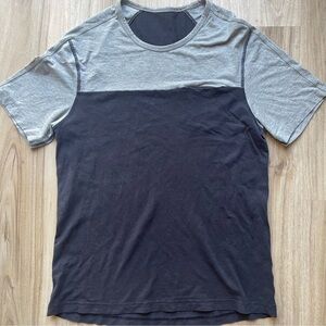 Lululemon Tee